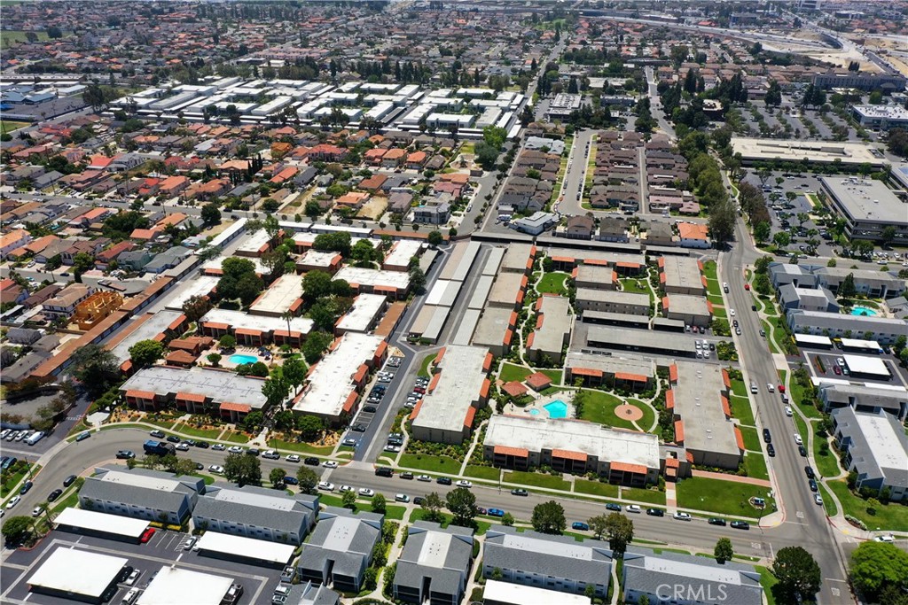 17150 San Mateo Street 12