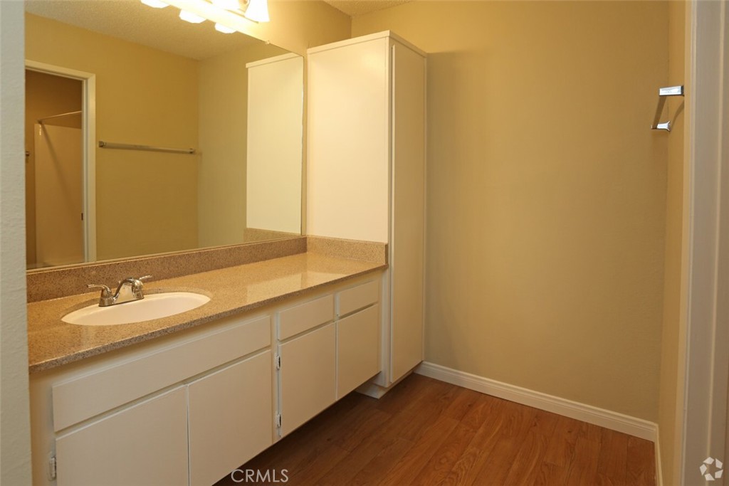 17150 San Mateo Street 12