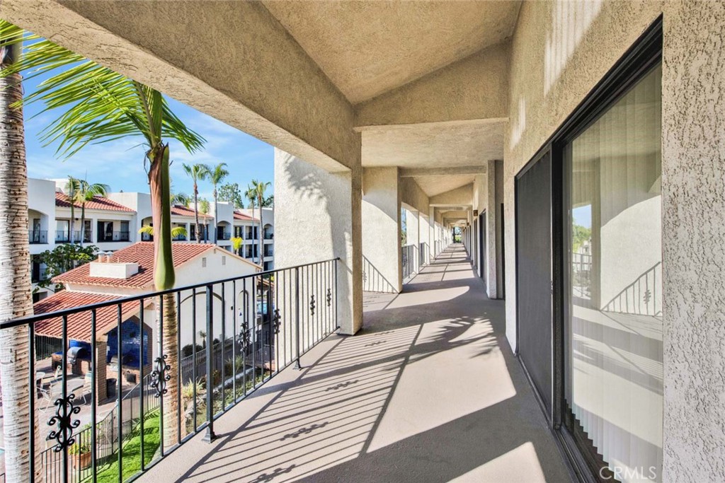 11630 Warner Avenue 610