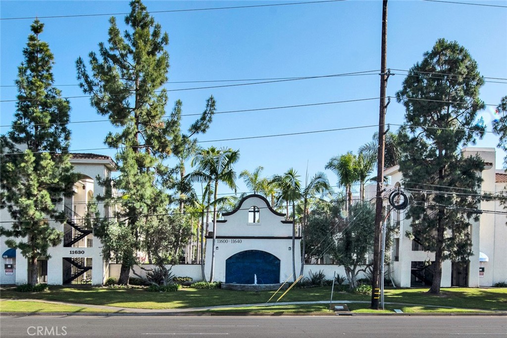 11630 Warner Avenue 610