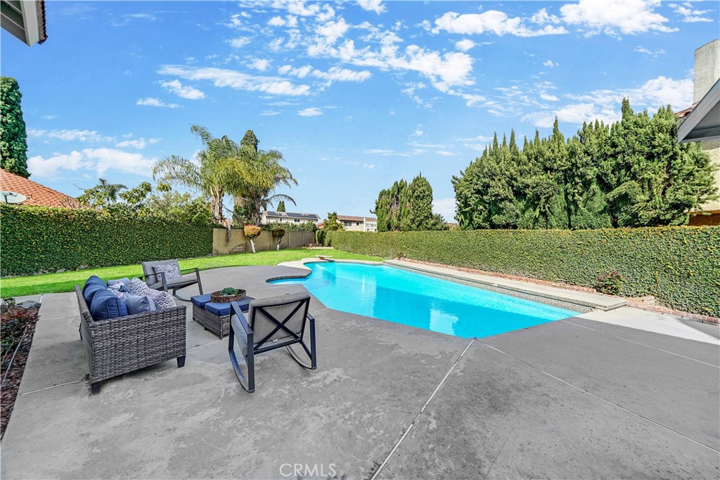 16806 Mount Whitney Street