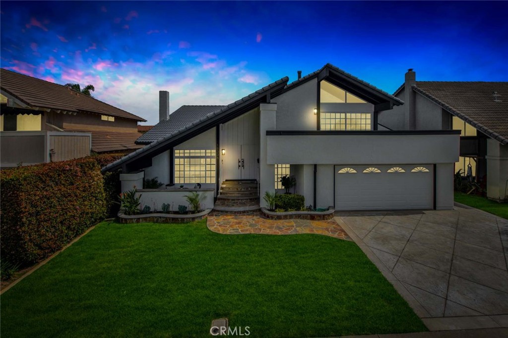 18336 Santa Carlotta Street