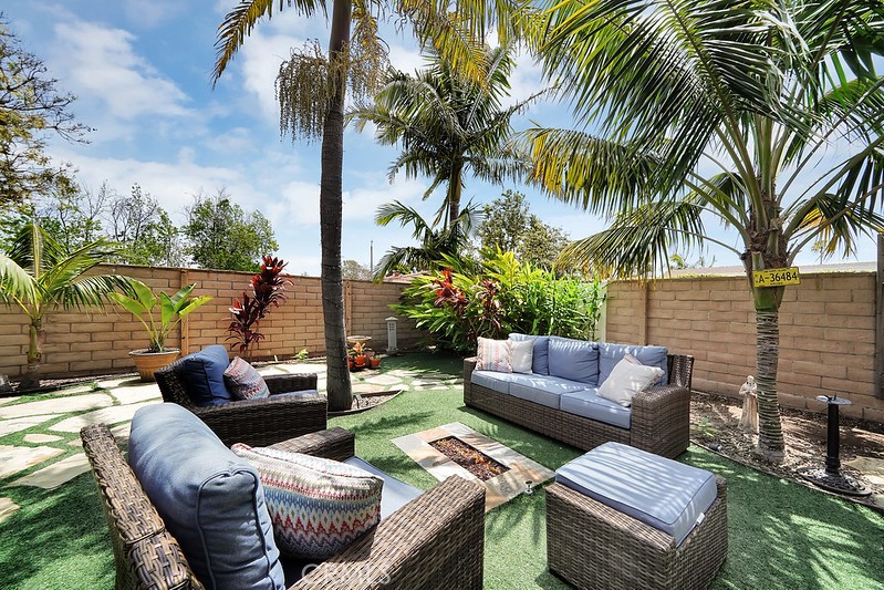 10738 Camino Real