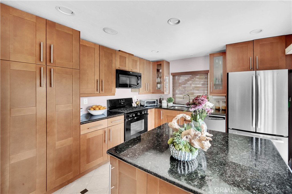10738 Camino Real