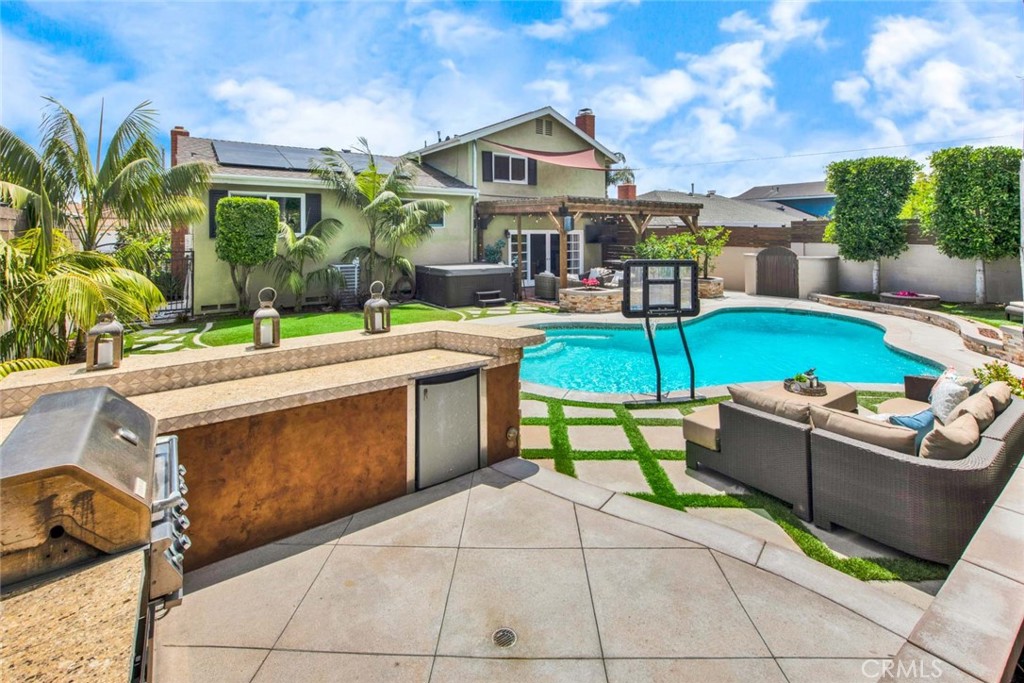 17157 Buttonwood