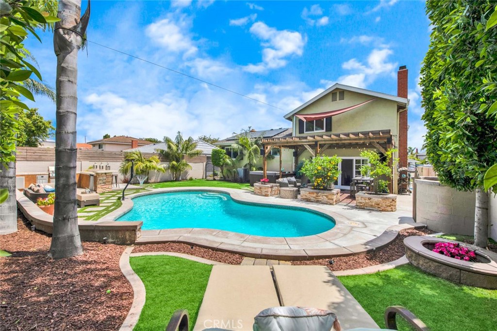 17157 Buttonwood