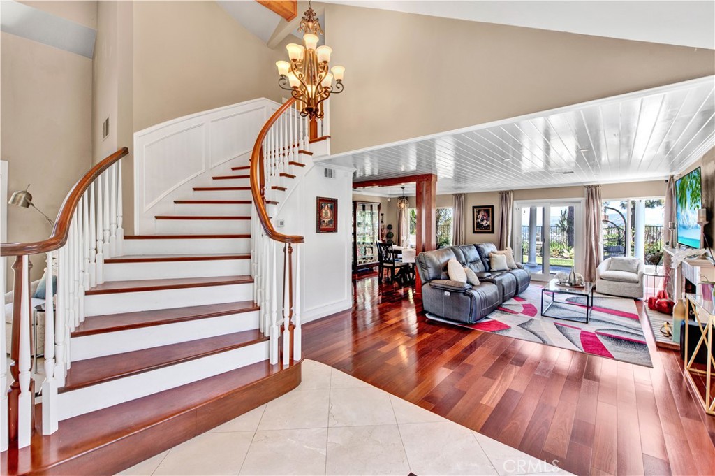 523 S Westford Street