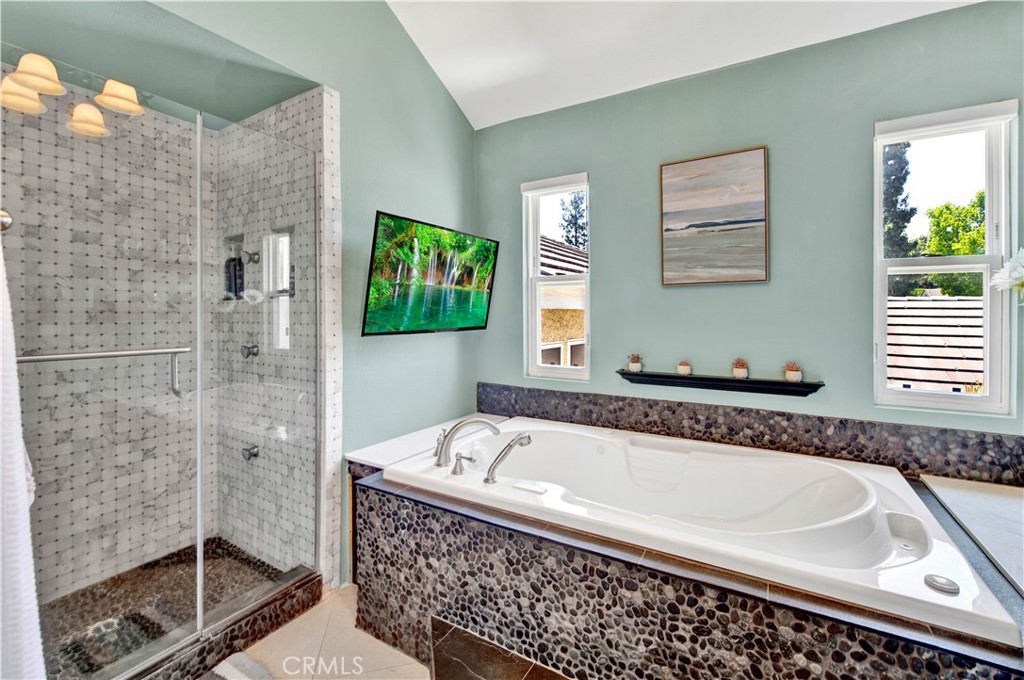 523 S Westford Street