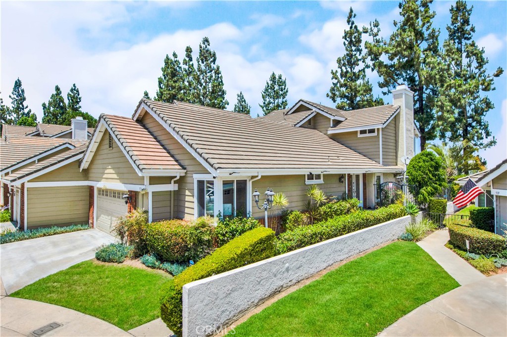 523 S Westford Street