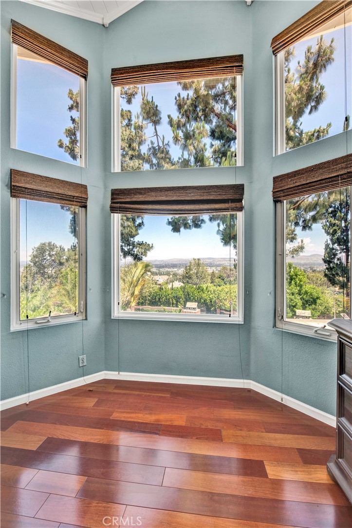 523 S Westford Street