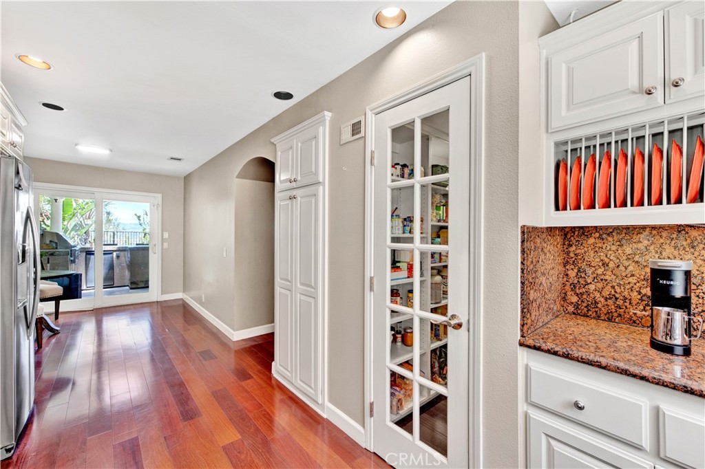 523 S Westford Street