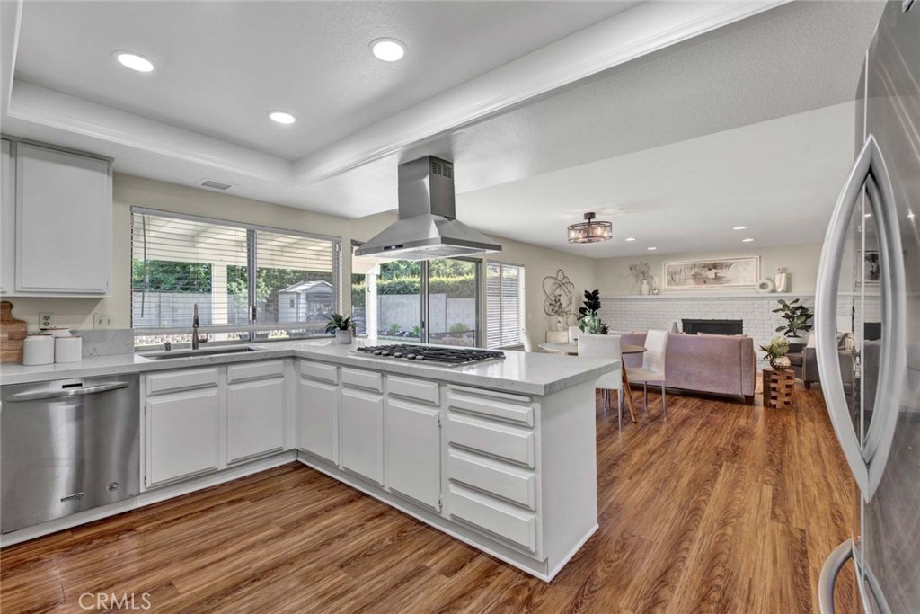 8840 Mockingbird Circle