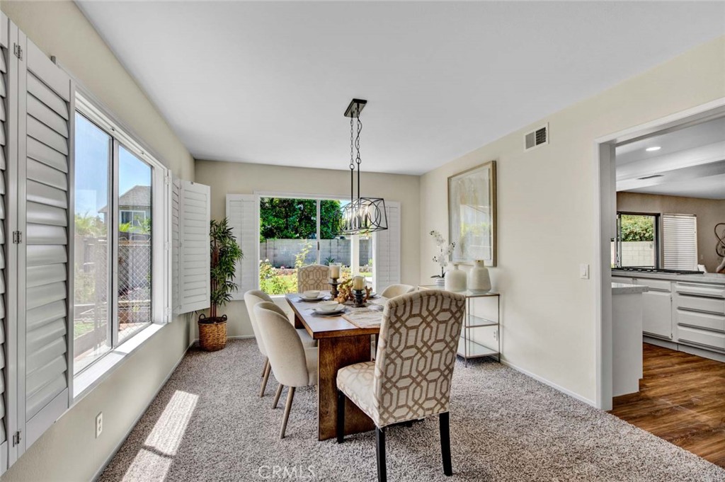 8840 Mockingbird Circle