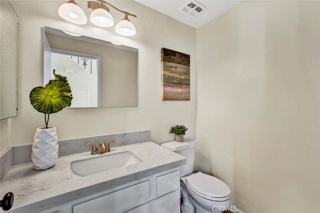 8840 Mockingbird Circle