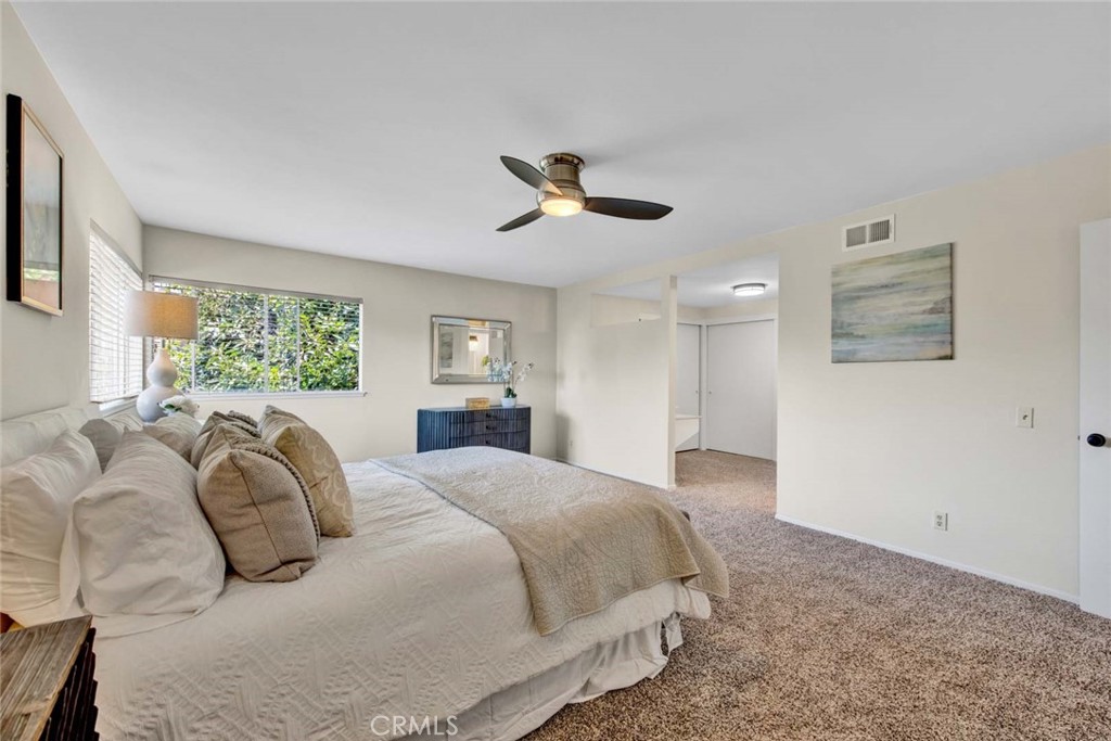 8840 Mockingbird Circle