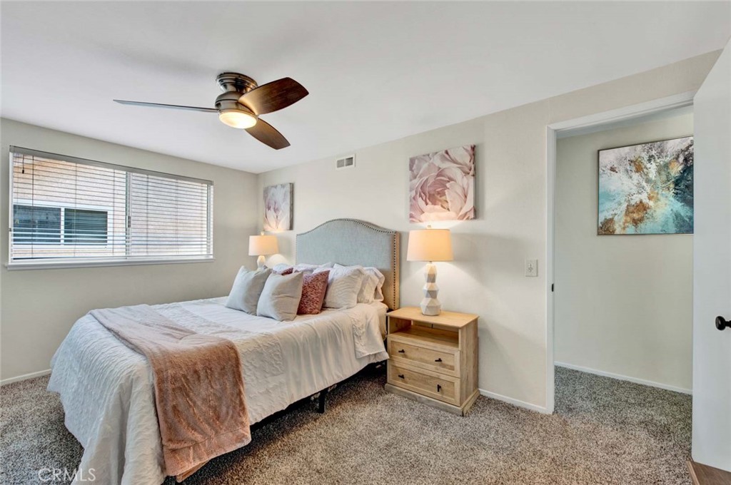 8840 Mockingbird Circle