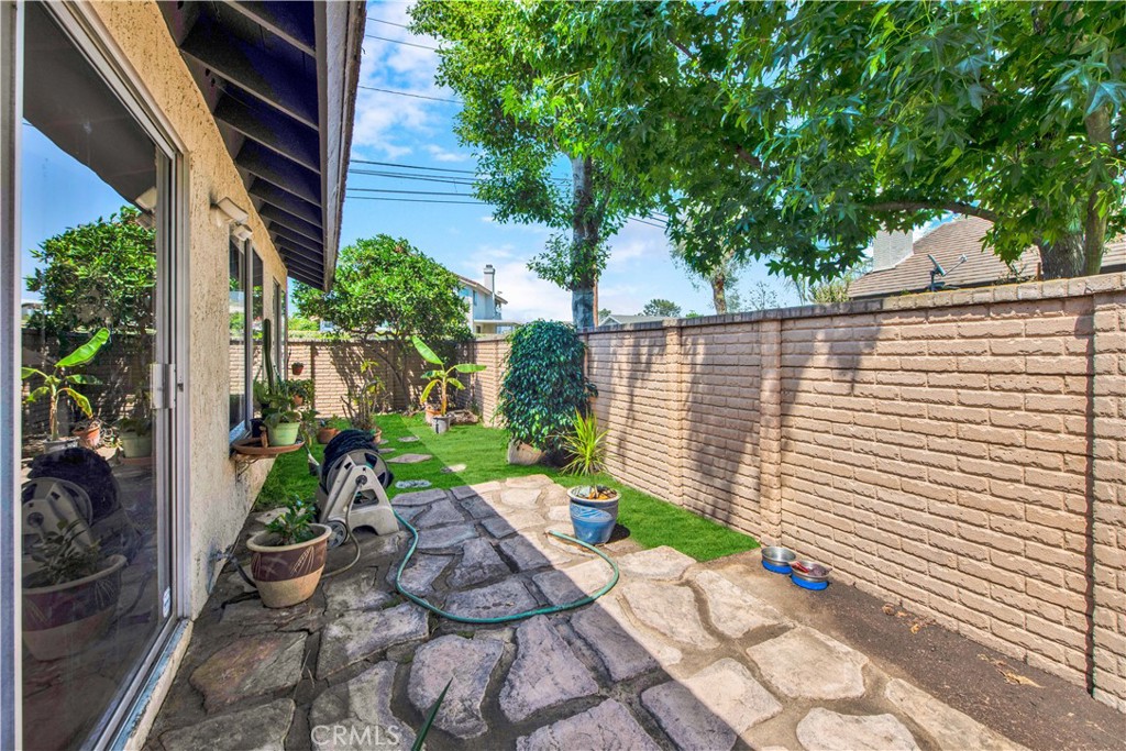 17012 Mount Lyndora Court