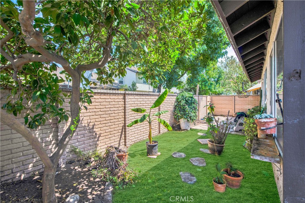 17012 Mount Lyndora Court