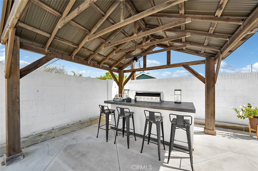 5332 Caliente Drive