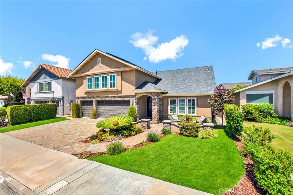 8881 Sailport Drive