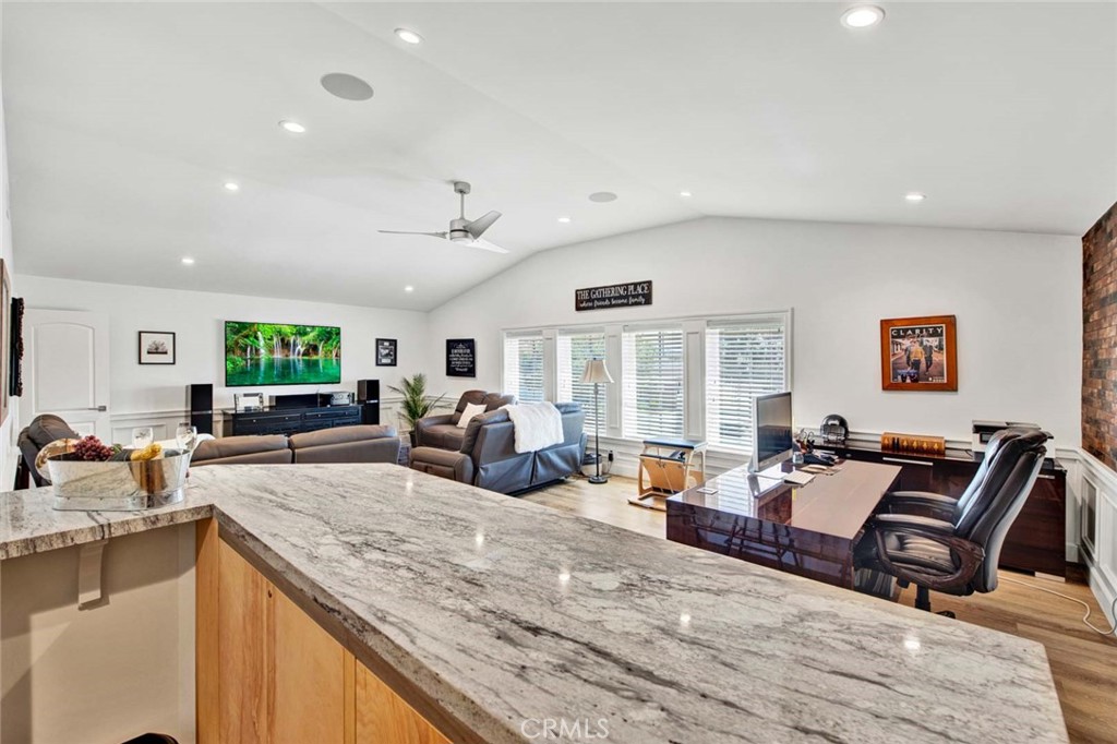 8881 Sailport Drive