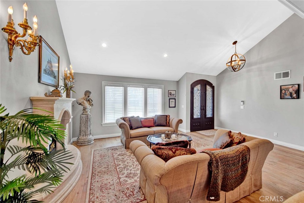 8881 Sailport Drive