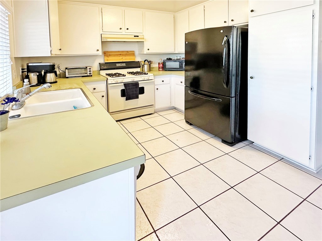 13311 Woodbrook Circle