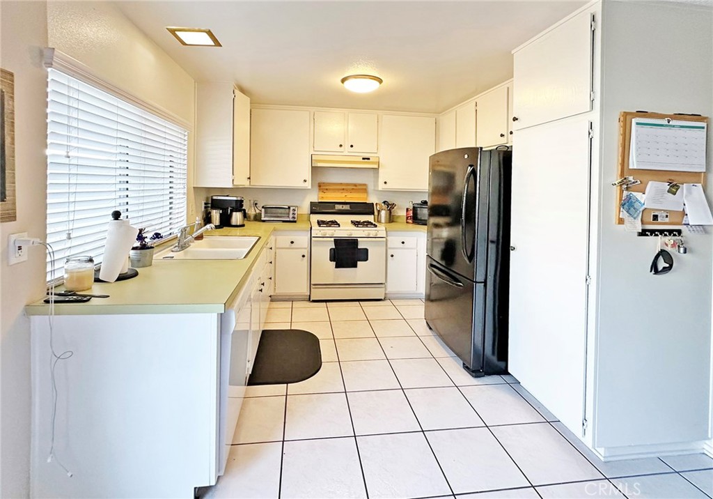13311 Woodbrook Circle