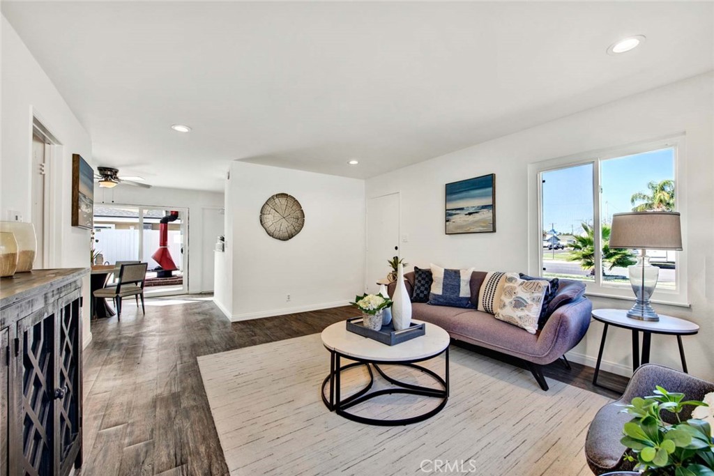 9662 Velardo Drive