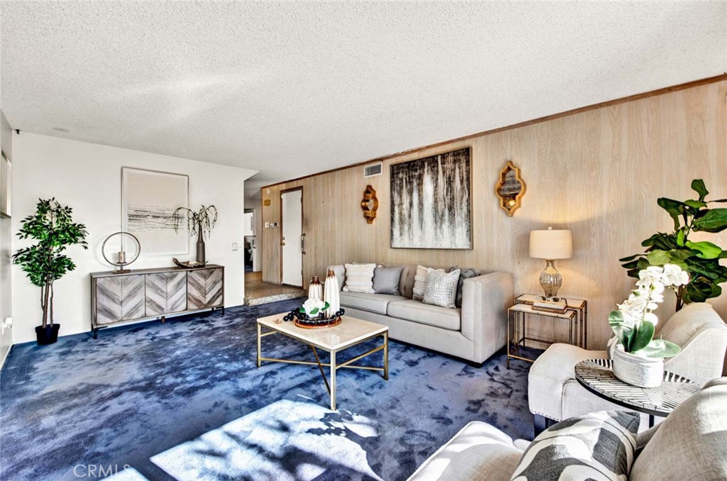 10191 Wembley Circle