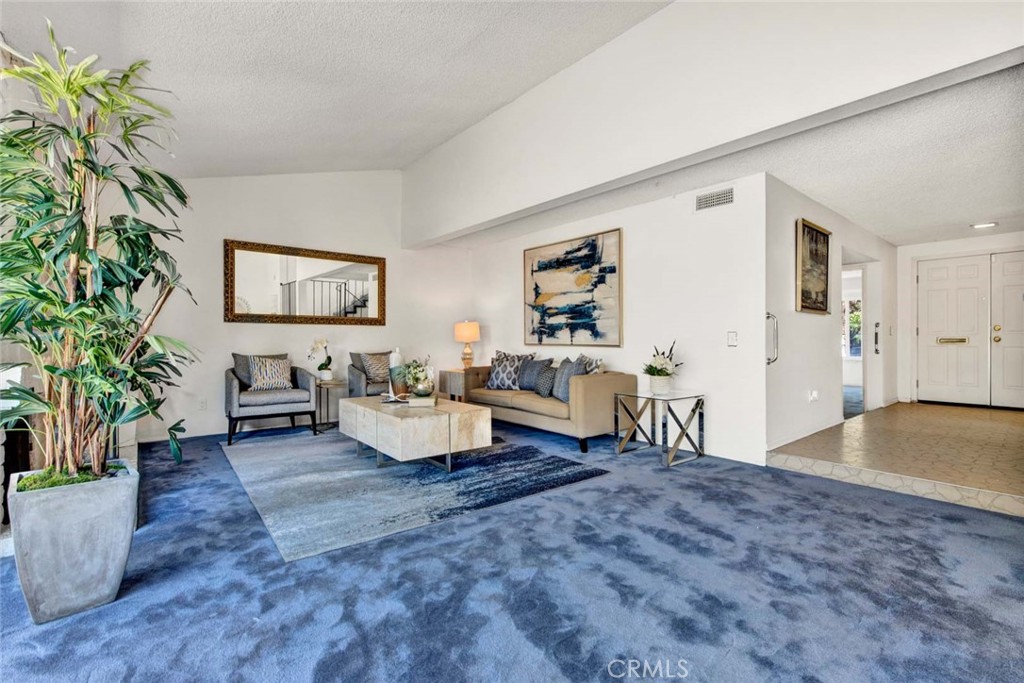 10191 Wembley Circle