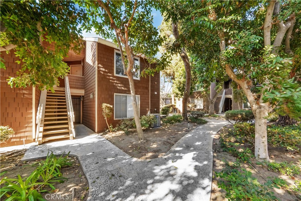 12555 Euclid Street 110