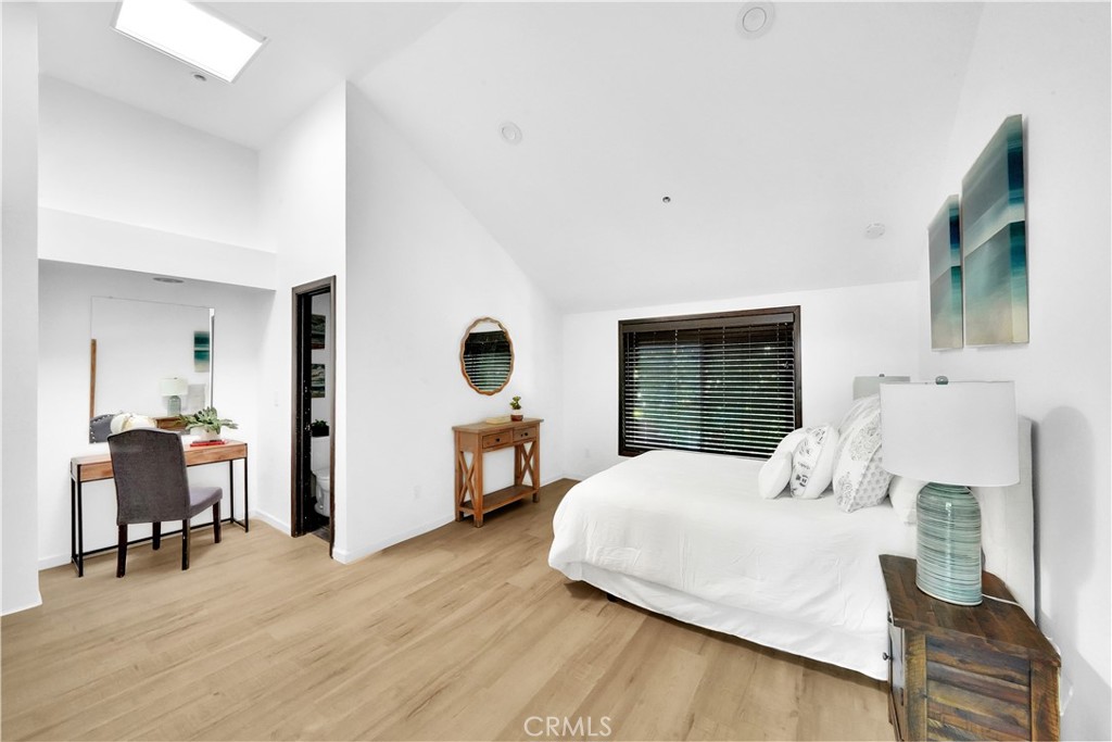 12555 Euclid Street 110