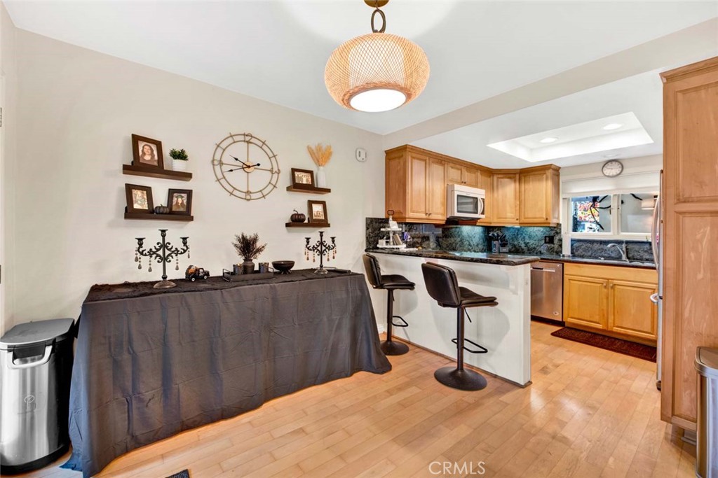 3037 Club House Circle