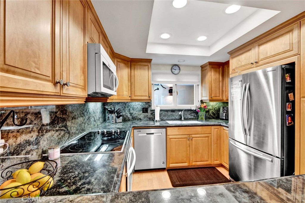 3037 Club House Circle