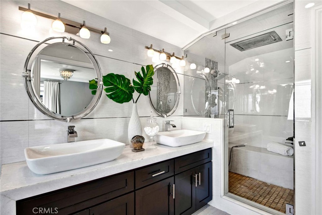 11582 Aquamarine Circle