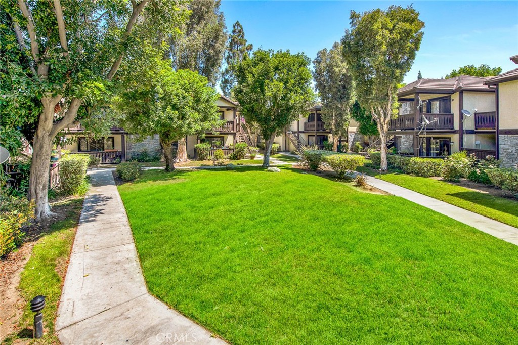 12409 Rock Springs Court