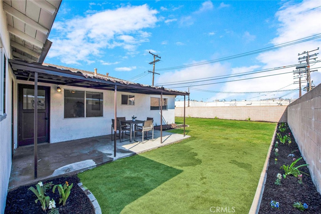 8921 Elvira Avenue