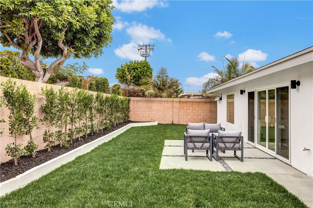 20631 Kelvin Lane