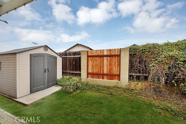 11620 Quartz Avenue