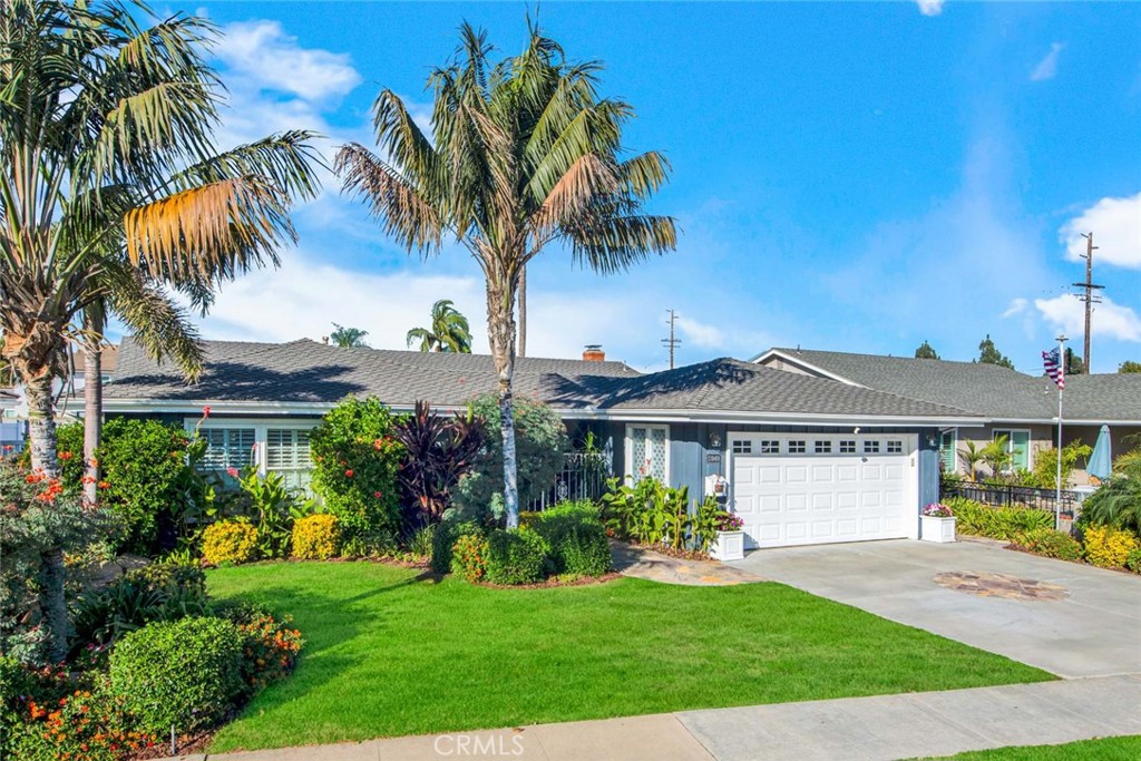 10949 Goldeneye Avenue