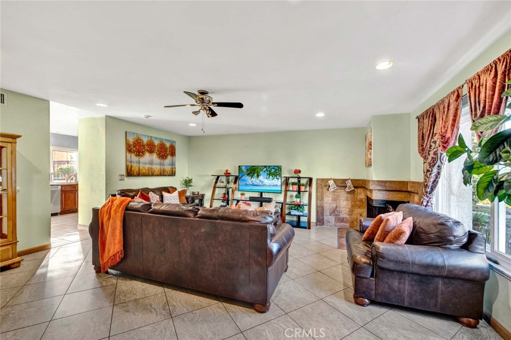 10841 Poly Court