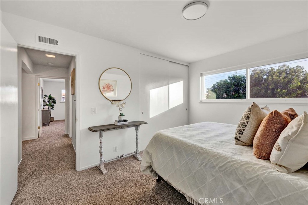 10460 Teal Circle