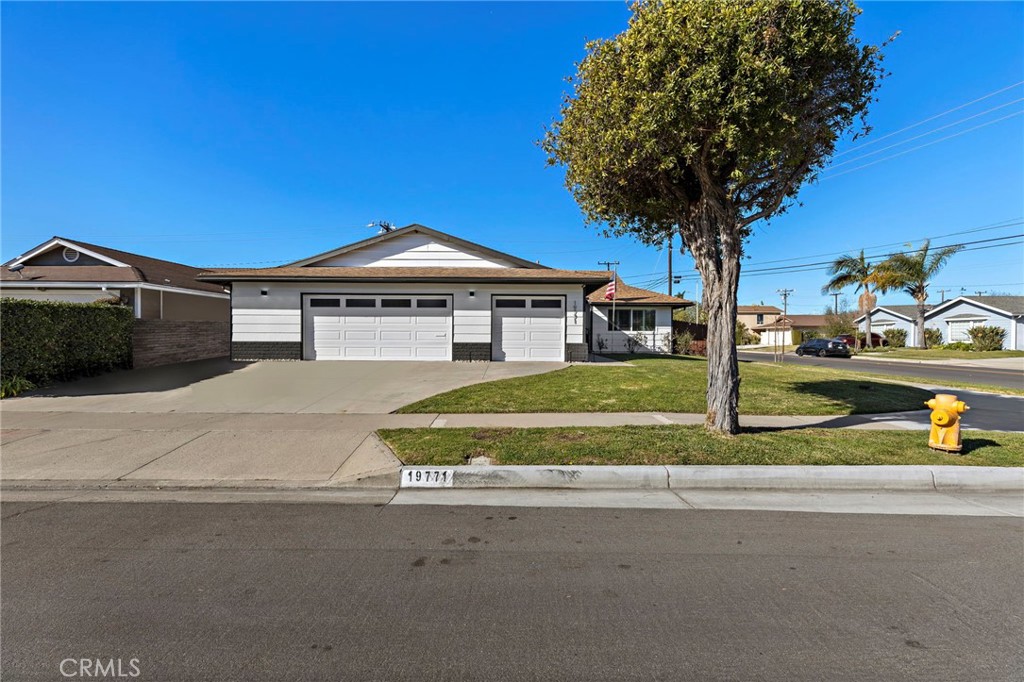 19771 Lexington Lane