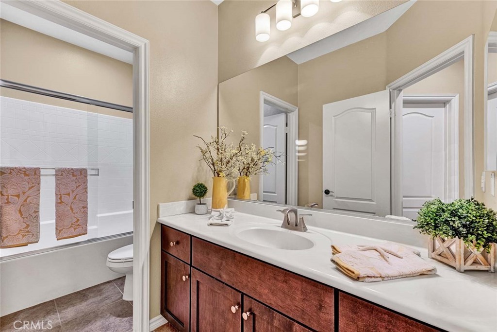 13084 Mendocino Lane 27