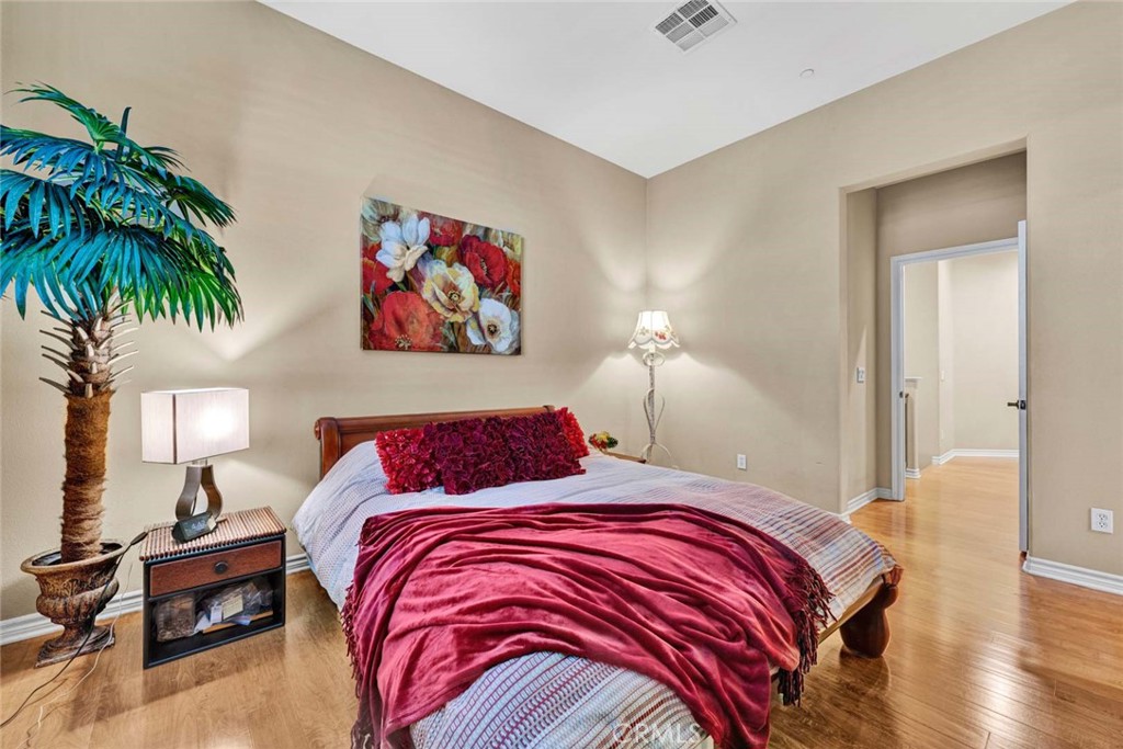 13084 Mendocino Lane 27