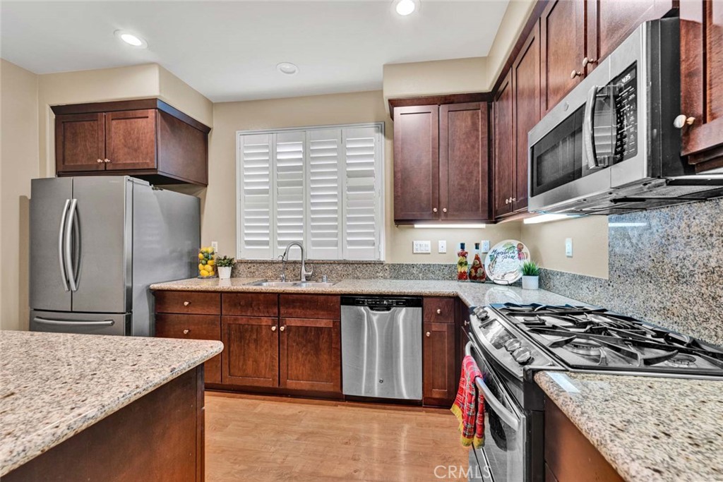 13084 Mendocino Lane 27