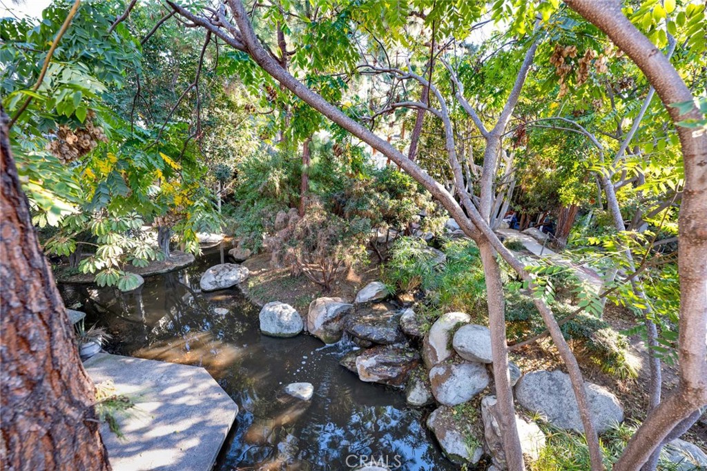 789 Grayling Bay