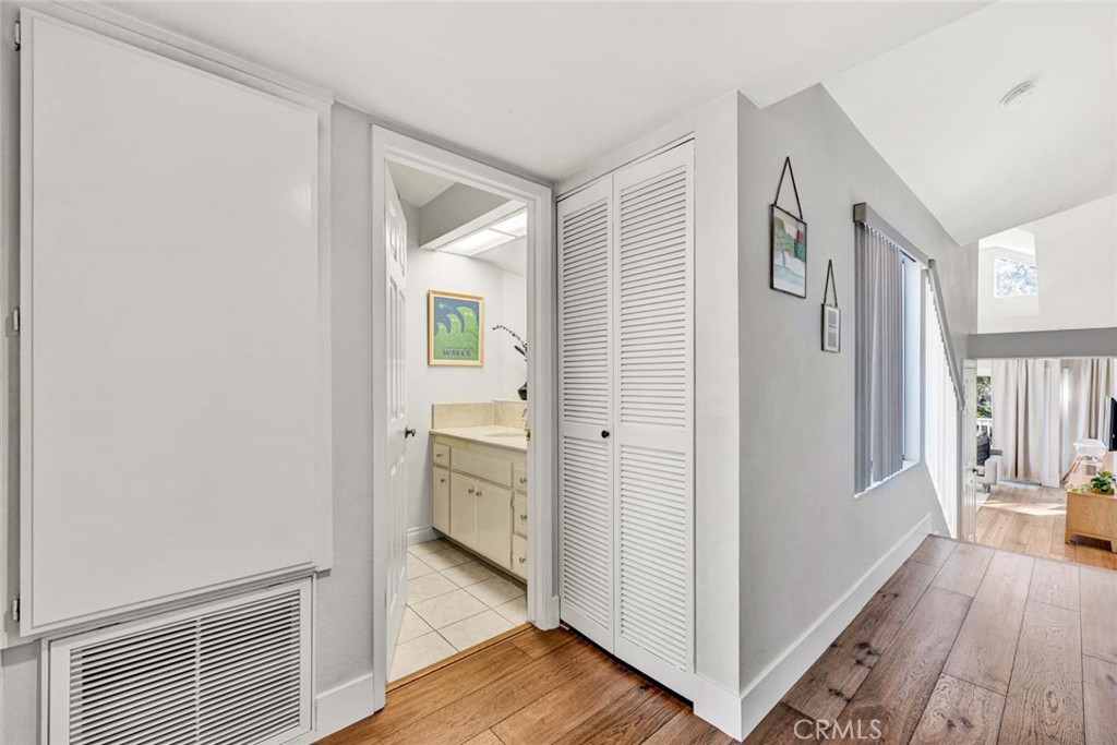 789 Grayling Bay