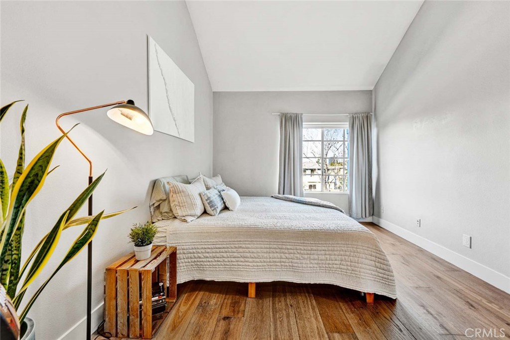 789 Grayling Bay